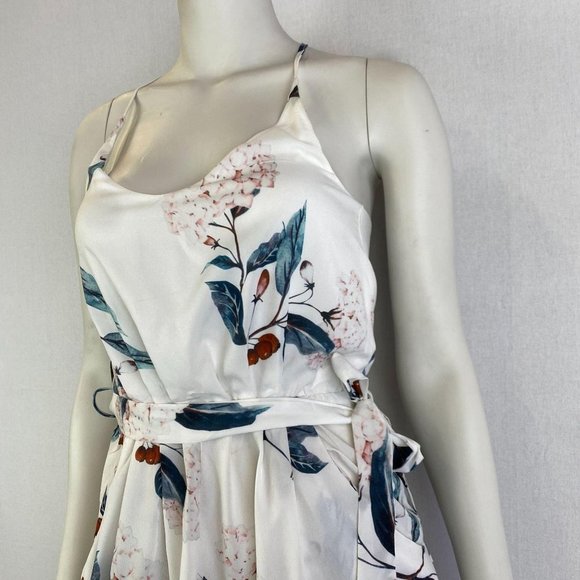 EBBY AND I Floral Print One Front Slit Dress - Picture 4 of 9